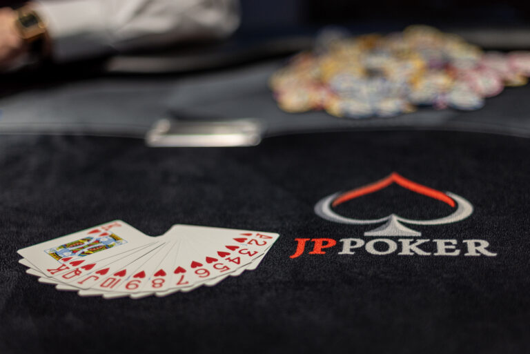 Larkin Takes Three-Bet Pot
