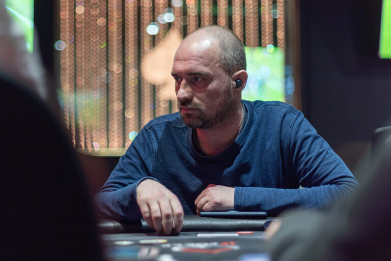 Lucky Mo Bluff Catches to Double